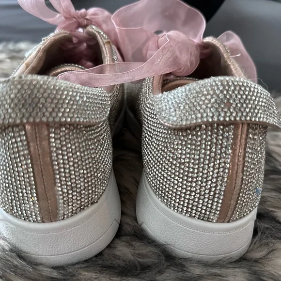 JESSICA SIMPSON Silesta  rhinestone sneakers - Picture 5 of 6